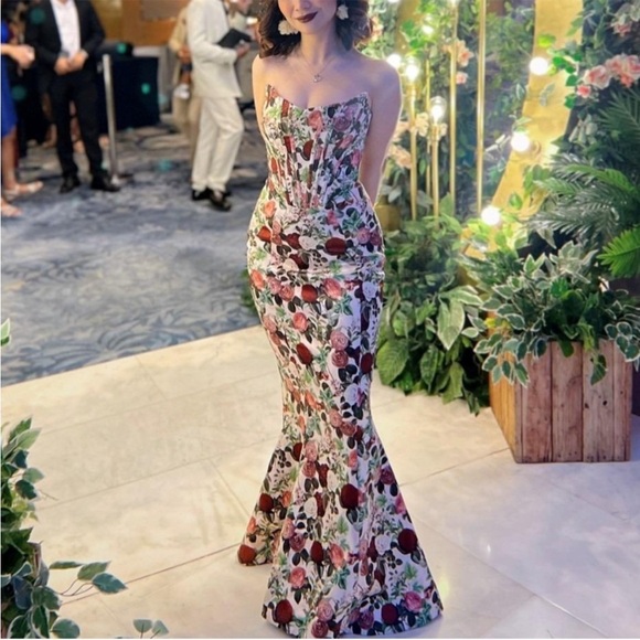 House of Cb ‘Malika’ Vintage Floral Mermaid Maxi Dress - Picture 7 of 11